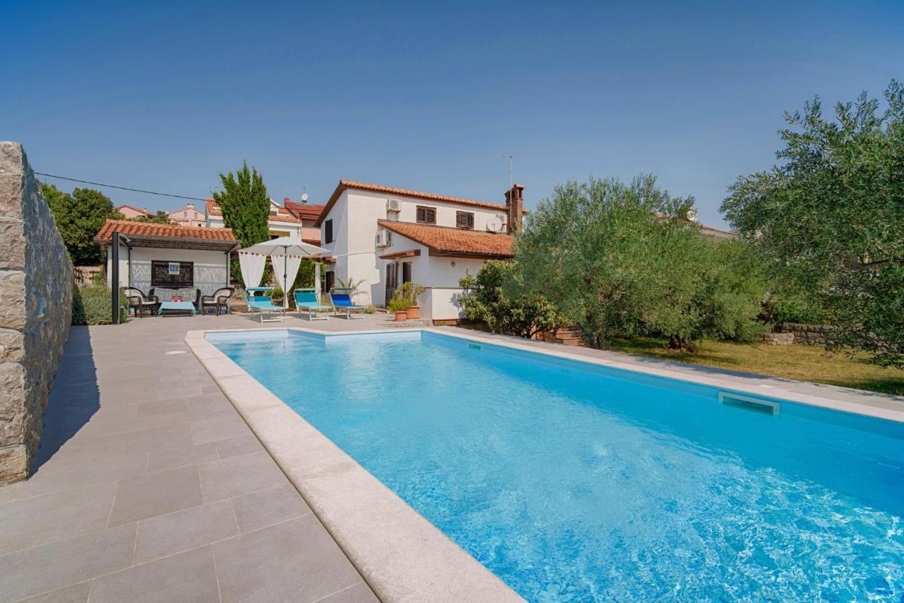 Holiday home In - Insel Krk 39437